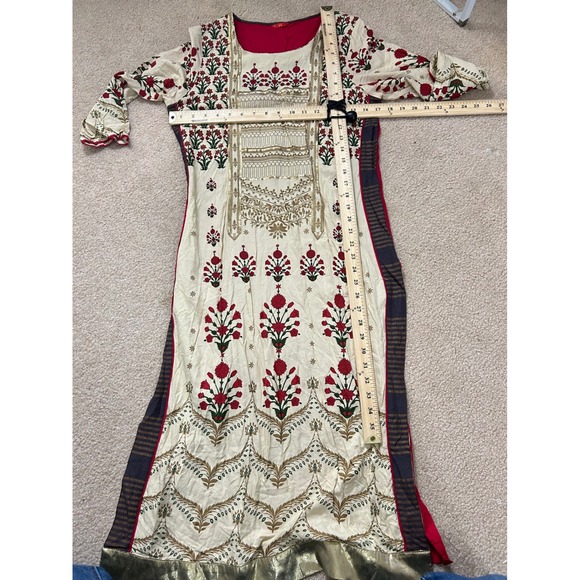W for Woman Kurti Tunic Top Beige Red Floral Print Sequins Made in India Size 10 - Picture 11 of 12